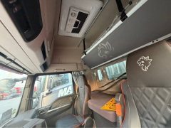 Sinotruk Sitrak G5S 290 hp 4X2 6.75 m - фото 6
