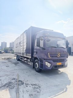 Shacman 240 hp 4X2 9.8 m - фото 2