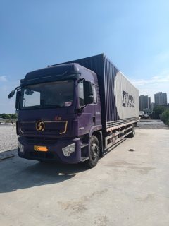 Shacman 240 hp 4X2 9.8 m - фото 3