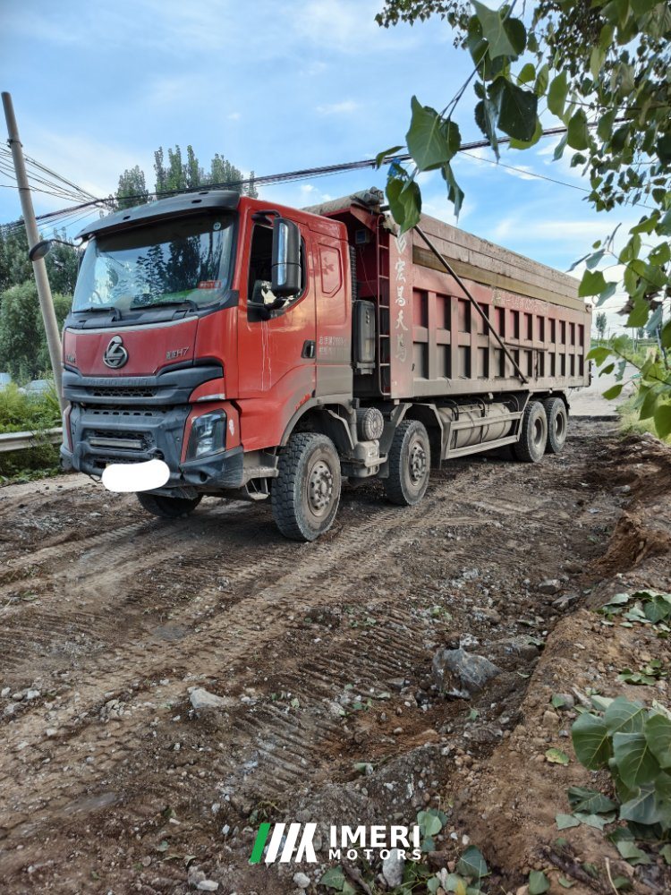 2022 Dongfeng Liuzhou Chenglong H7 510 hp 8X4 8.6 m