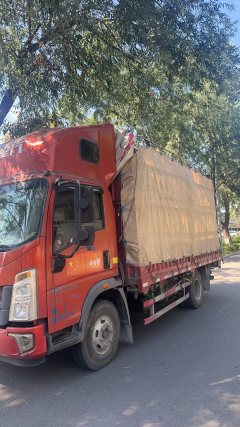 SINOTRUK HOWO Light Duty Truck Hanjiang 156 hp 4X2 4.15 m - фото 1