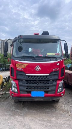 Dongfeng Liuzhou Chenglong M3 220 hp 6 m - фото 2