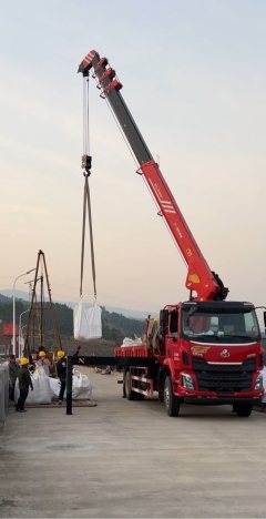 Dongfeng Liuzhou Chenglong M3 220 hp 6 m - фото 4