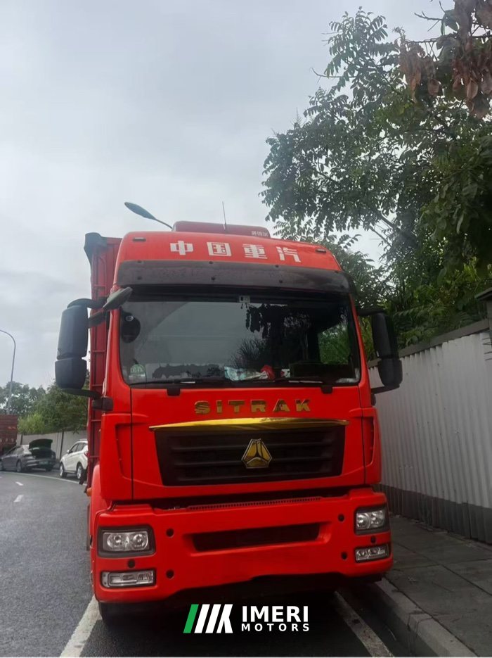 2025 Sinotruk Sitrak G5 290 hp 4X2 9.6 m