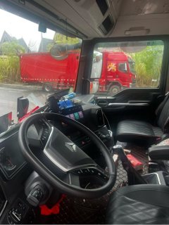 Sinotruk Sitrak G5 290 hp 4X2 9.6 m - фото 4