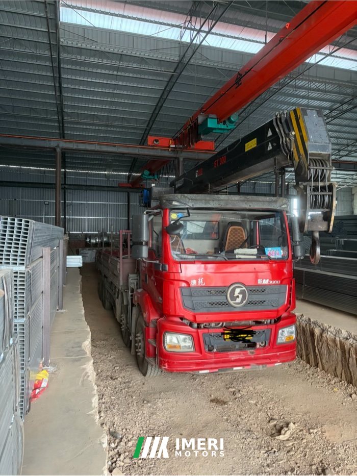 2020 Shacman Delong New M3000 340 hp 83 m