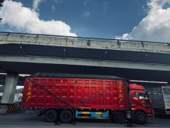 FAW Jiefang J6P 550 hp 8X4 8.8 m - фото 1