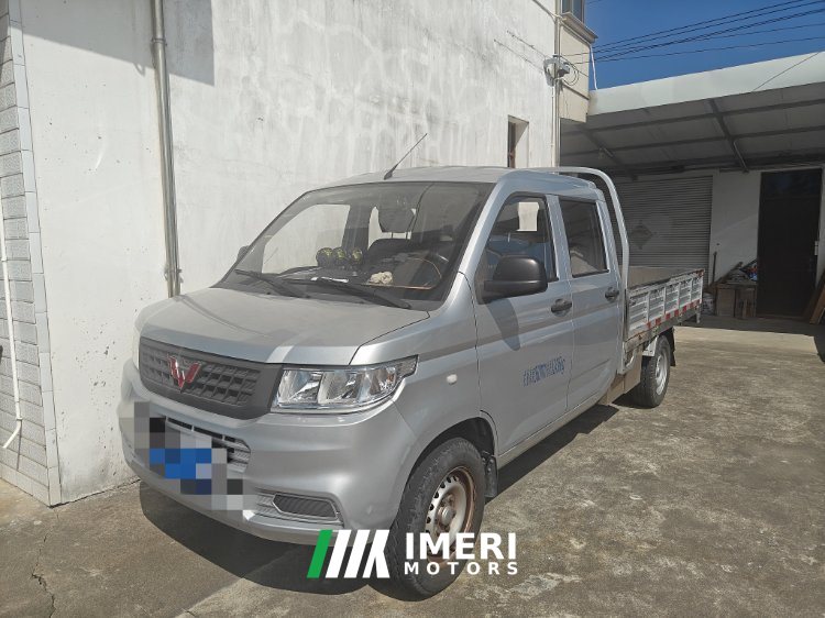 Wuling Rongguang New Cabin 102 hp 4X2 2.6 m - грузовик из Китая
