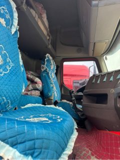 Dongfeng Liuzhou Chenglong H5 240 hp 6X2 9.6 m - фото 5