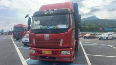 FAW Jiefang J6L 180 hp 4X2 6.75 m - фото 1