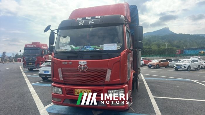 2019 FAW Jiefang J6L 180 hp 4X2 6.75 m