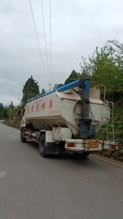 Shacman Delong F3000 220 hp 4X2 6.8 m - фото 3
