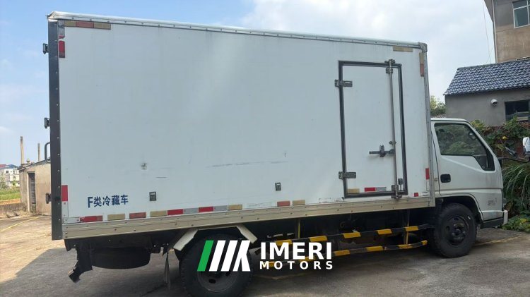 2019 refrigerated truck JMC