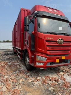 FAW Jiefang J6L 240 hp 4X2 9.7 m - фото 2