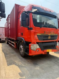 Sinotruk HOWO TX7 270 hp 4X2 9.6 m - фото 2