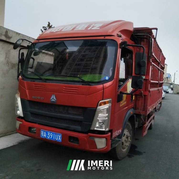 SINOTRUK HOWO Light Duty Truck 160 hp 4X2 4.15 m - грузовик из Китая