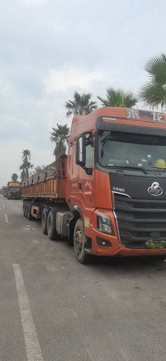 Dongfeng Liuzhou Chenglong H7 480 hp 6X4 - фото 4