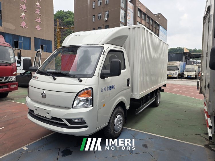 Changan Kuayue Zhe D5 95 hp 4X2 3.95 m - грузовик из Китая
