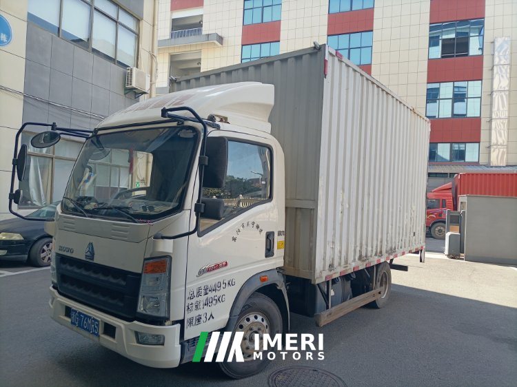 2021 SINOTRUK HOWO Light Duty Truck Dream Chaser 130 hp 4X2 4.15 m