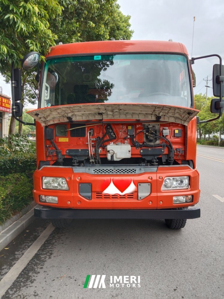 2021 Dongfeng Tianjin VR 320 hp 8X4 6.2 m