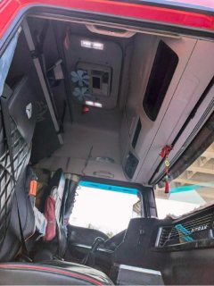Sinotruk Sitrak G5S 290 hp 4X2 6.75 m - фото 3