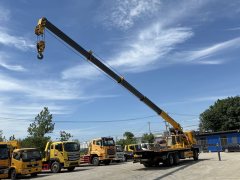 Sinotruk HOWO TX7 320 hp 8X2 8.6 m - фото 7
