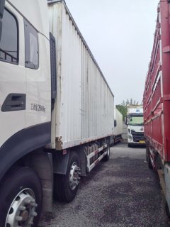 Dongfeng Tianlong KL 300 hp 6X2 9.4 m - фото 5