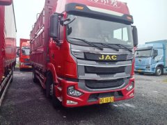 JAC Gallop Gelfa A5 220 hp 4X2 6.77 m - фото 1