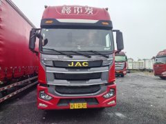JAC Gallop Gelfa A5 220 hp 4X2 6.77 m - фото 3