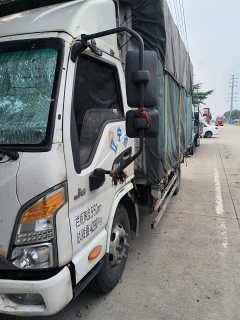 JAC J6 143 hp 4X2 4.15 m - фото 1