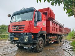 SAIC Hongyan 350 hp 6X4 7 m - фото 1