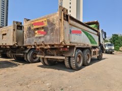 SAIC Hongyan Genlyon 330 hp 6X4 5.4 m - фото 8