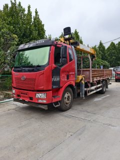 FAW Jiefang J6L 180 hp 4X2 5.6 m - фото 2