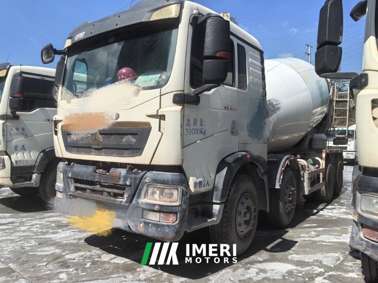 Sinotruk HOWO TX7 340 hp 8X4 - грузовик из Китая
