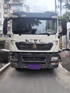 Sinotruk HOWO TX7 340 hp 8X4 - фото 2