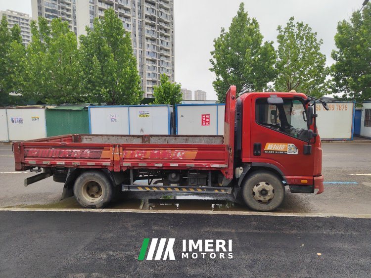 Kama HM3 130 hp 4X2 4.2 m - грузовик из Китая