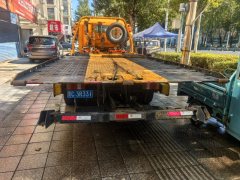 湖北宏宇(虹宇牌) Sinotruk HOWO chassis 1400 hp 4X2 5.6 m - фото 3