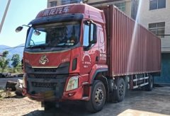 Dongfeng Liuzhou Chenglong H5 270 hp 6X2 9.6 m - фото 3