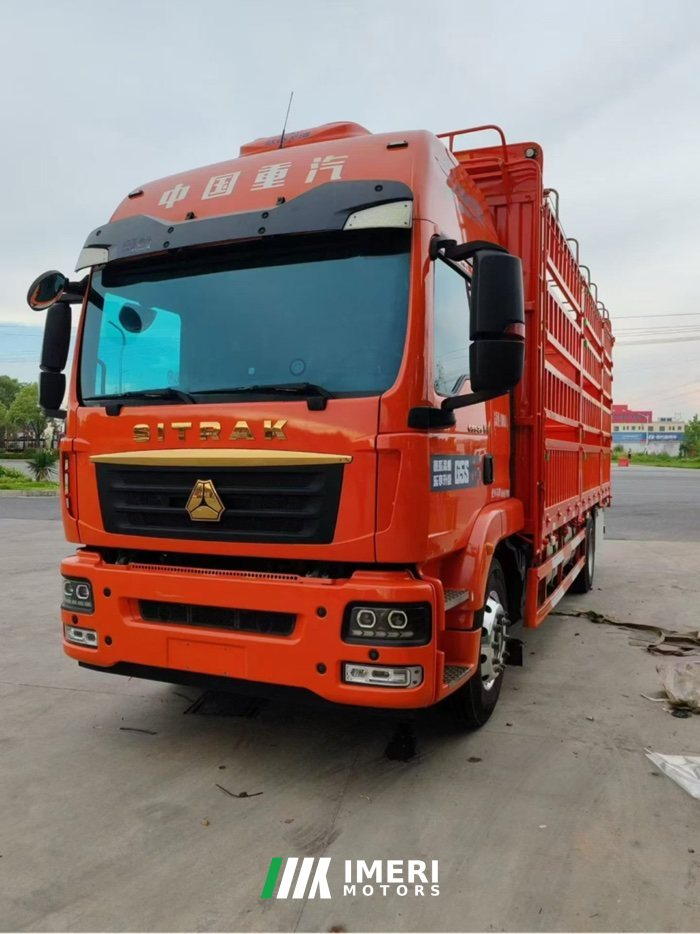 2023 Sinotruk Sitrak G5S 290 hp 4X2 6.75 m