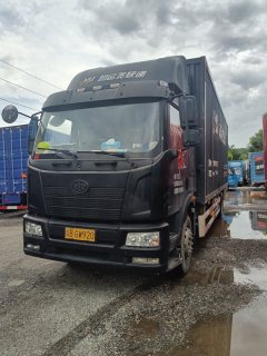 FAW Jiefang J6L 220 hp 4X2 8 m - фото 1