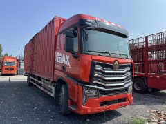 Sinotruk HOWO Max 290 hp 4X2 9.6 m - фото 3