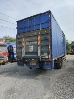 Dongfeng Liuzhou Chenglong M3 200 hp 4X2 7.8 m - фото 6