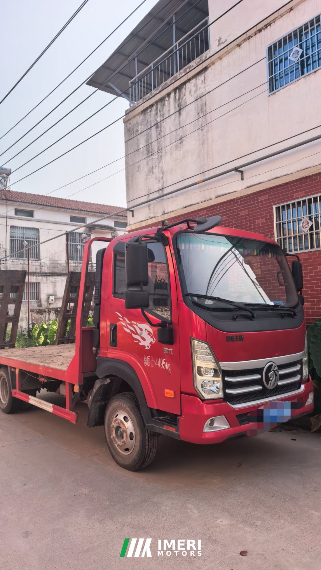 SINOTRUK HOWO Light Duty Truck 150 hp 4.2 m - грузовик из Китая