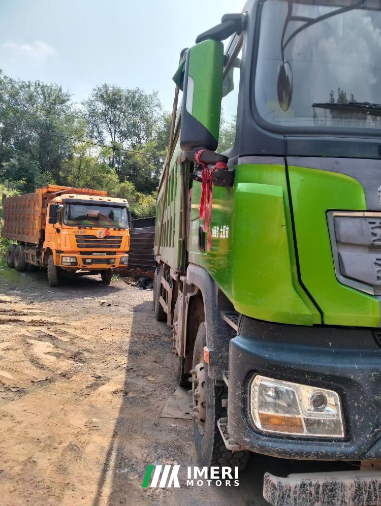 2023 Shacman Delong X3000 550 hp 8X4 8 m