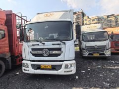 Dongfeng Duolika D9 220 hp 4X2 8 m - фото 2