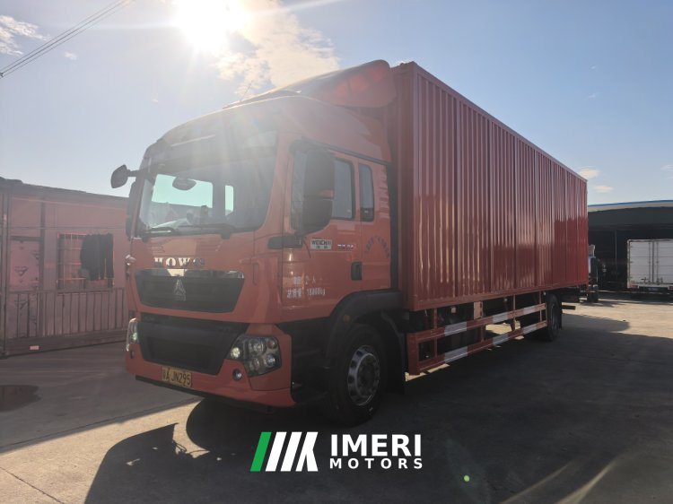 2024 SINOTRUK HOWO Light Duty Truck TX7 240 hp 4X2 9.6 m