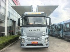 JAC Gallop X5 300 hp 4X2 9.6 m - фото 1