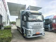 JAC Gallop X5 300 hp 4X2 9.6 m - фото 5