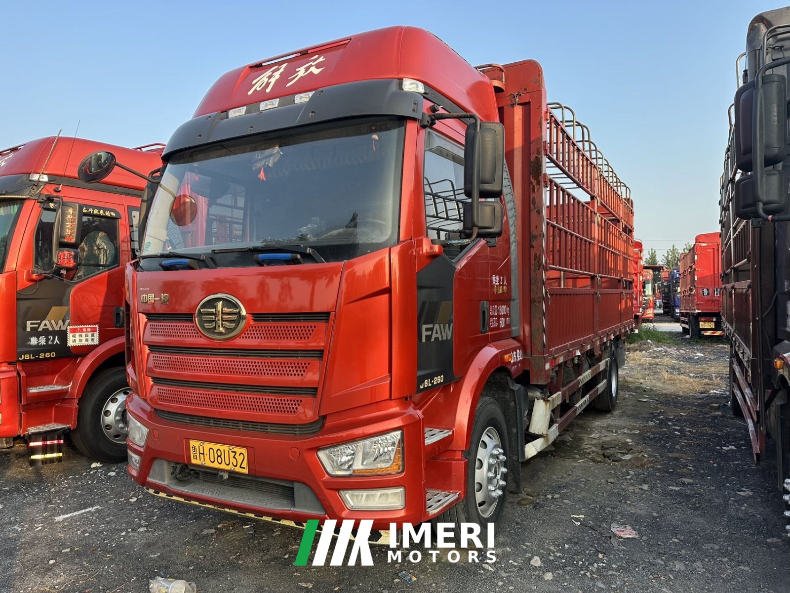 2022 FAW Jiefang J6L 260 hp 4X2 6.75 m