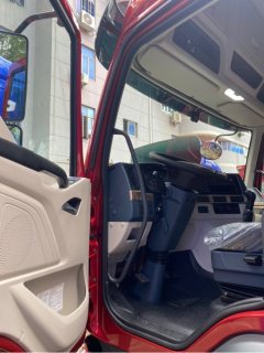 Dongfeng Liuzhou Chenglong H5 320 hp 6X2 9.7 m - фото 10